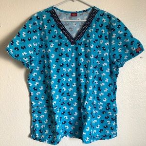Scrub top- dog pattern